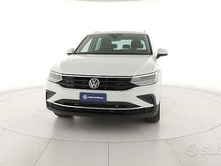 Bianco Usata 2023 VW Tiguan Life SUV | 27.900 € (Buon prezzo)