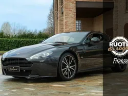 Grigio Usata 2013 Aston Martin V8 Vantage Coupé | 88.000 € (Molto cara)
