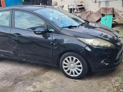 Usata 2009 Ford Fiesta Due volumi | 2000 € (Super prezzo)