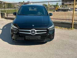 Nero Usata 2020 Mercedes B180 Monovolume | 22.500 € (Super prezzo)