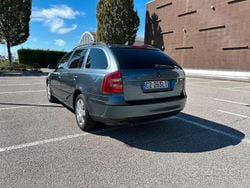 Grigio Usata 2006 Skoda Octavia Ambiente Station wagon | 3500 € (Buon prezzo)