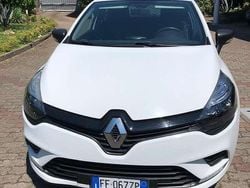 Bianco Usata 2016 Renault Clio Furgone | 5800 € (Buon prezzo)