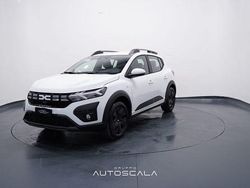 Bianco Nuova 2025 Dacia Sandero Expression Due volumi | 17.690 € (Buon prezzo)