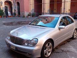 Grigio Usata 2002 Mercedes C220 Tre volumi | 3500 €