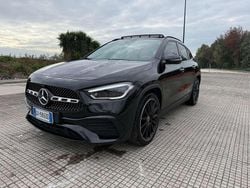 Nero Usata 2021 Mercedes 220 AMG Station wagon | 41.900 € (Molto cara)