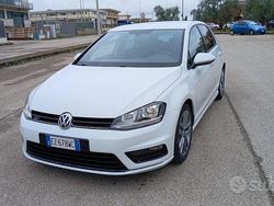 Bianco Usata 2015 VW Golf Highline Tre volumi | 10.500 € (Buon prezzo)