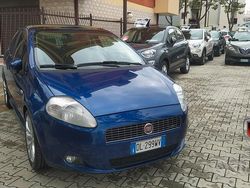 Blu Usata 2007 Fiat Punto Tre volumi | 3999 €