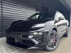 Nero Usata 2025 Porsche Macan 4 Electric SUV | 119.999 €