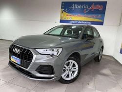 Grigio Usata 2021 Audi Q3 Business SUV | 26.690 € (Buon prezzo)