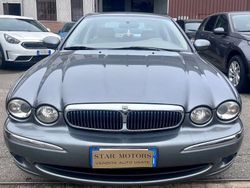 Grigio Usata 2003 Jaguar X-type Executive Tre volumi | 2500 € (Ottimo prezzo)
