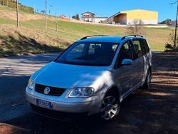Grigio Usata 2005 VW Touran Monovolume | 3200 € (Buon prezzo)