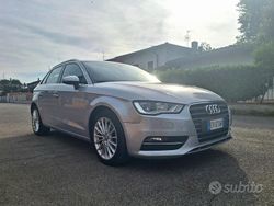 Grigio Usata 2014 Audi A3 Attraction Tre volumi | 11.200 € (Buon prezzo)