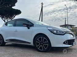 Bianco Usata 2016 Renault Clio IV Due volumi | 6500 € (Buon prezzo)