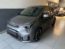Beige Nuova 2025 Kia Picanto Urban Due volumi | 13.400 € (Ottimo prezzo)