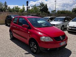 Rosso Usata 2005 VW Fox Due volumi | 2200 € (Buon prezzo)