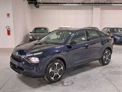 Eclipse blue perlato Usata 2024 Citroën C4 PureTech Tre volumi | 18.490 € (Buon prezzo)
