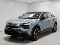Gray Usata 2023 Citroën e-C4 Feel Tre volumi | 21.900 € (Ottimo prezzo)