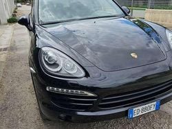 Grigio Usata 2010 Porsche Cayenne SUV | 18.000 € (Ottimo prezzo)