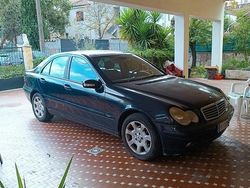 Blu Usata 2002 Mercedes C200 Tre volumi | 1900 € (Ottimo prezzo)