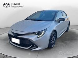 Grigio Usata 2022 Toyota Corolla Style Tre volumi | 23.950 €