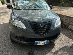 Grigio Usata 2015 Lancia Ypsilon Due volumi | 6000 € (Buon prezzo)