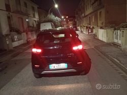 Nero Usata 2019 Mahindra KUV100 SUV | 6500 € (Buon prezzo)