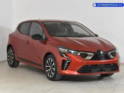 Nuova 2024 Mitsubishi Colt Invite Tre volumi | 17.700 € (Buon prezzo)