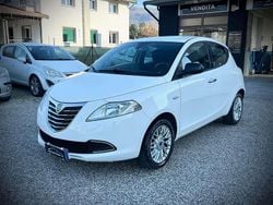 Bianco Usata 2014 Lancia Ypsilon Gold Due volumi | 6900 € (Buon prezzo)