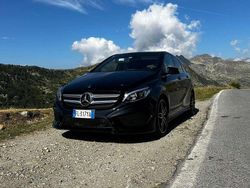 Nero Usata 2017 Mercedes B180 Monovolume | 15.500 € (Cara)
