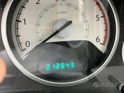 Usata 2010 Chrysler Grand Voyager Monovolume | 7500 € (Cara)