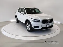 Bianco Usata 2021 Volvo XC40 Momentum SUV | 21.900 € (Super prezzo)