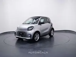 Grigio Usata 2021 Smart ForTwo Electric Drive Pure Due volumi | 9990 € (Super prezzo)