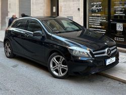 Nero Usata 2013 Mercedes A180 Tre volumi | 9350 € (Ottimo prezzo)