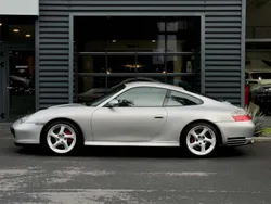 Argento metallizzato Usata 2004 Porsche 911 Carrera 4S Coupé | 53.000 € (Super prezzo)