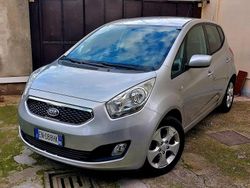 Argento Usata 2012 Kia Venga Active Due volumi | 4690 € (Buon prezzo)