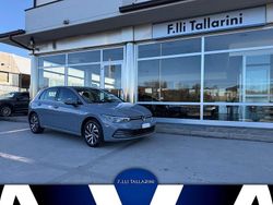 Moonstone grey Usata 2021 VW Golf VIII Style Tre volumi | 20.000 € (Ottimo prezzo)