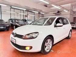 Bianco Usata 2010 VW Golf VI Highline Tre volumi | 4500 € (Super prezzo)