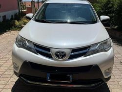 Bianco Usata 2014 Toyota RAV4 SUV | 10.600 €