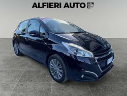 Blu/azzurro Usata 2019 Peugeot 208 Active Due volumi | 10.400 € (Buon prezzo)