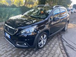 Nero Usata 2017 Peugeot 2008 GT-line SUV | 10.800 € (Buon prezzo)
