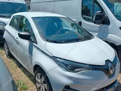 Usata 2021 Renault Zoe Life Due volumi | 12.900 € (Buon prezzo)