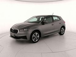 Grigio graphite metallizzato Usata 2023 Skoda Fabia Ambition Due volumi | 15.900 € (Cara)