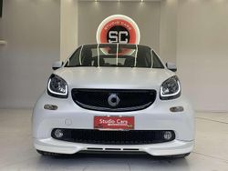 Bianco Usata 2017 Smart ForTwo Cabrio Brabus Cabrio | 19.990 € (Buon prezzo)