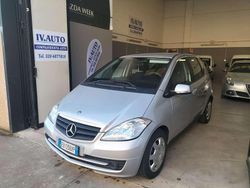 Grigio Usata 2010 Mercedes A160 Monovolume | 5500 € (Buon prezzo)