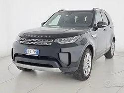 Nero Usata 2018 Land Rover Discovery 5 HSE SUV | 27.300 € (Buon prezzo)