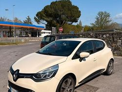 Usata 2015 Renault Clio IV Tre volumi | 8900 € (Ottimo prezzo)