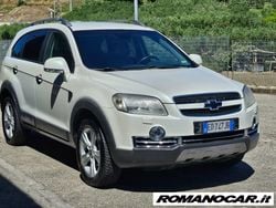 Bianco Usata 2010 Chevrolet Captiva LTZ SUV | 3900 € (Buon prezzo)