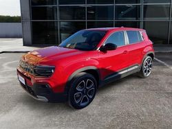 Rosso Usata 2023 Jeep Avenger EV Summit SUV | 27.900 € (Buon prezzo)