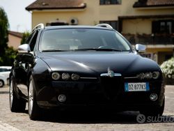 Nero Usata 2009 Alfa Romeo 159 Distinctive Station wagon | 5200 € (Buon prezzo)