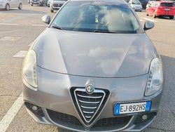 Grigio Usata 2012 Alfa Romeo Giulietta Tre volumi | 9500 € (Cara)
